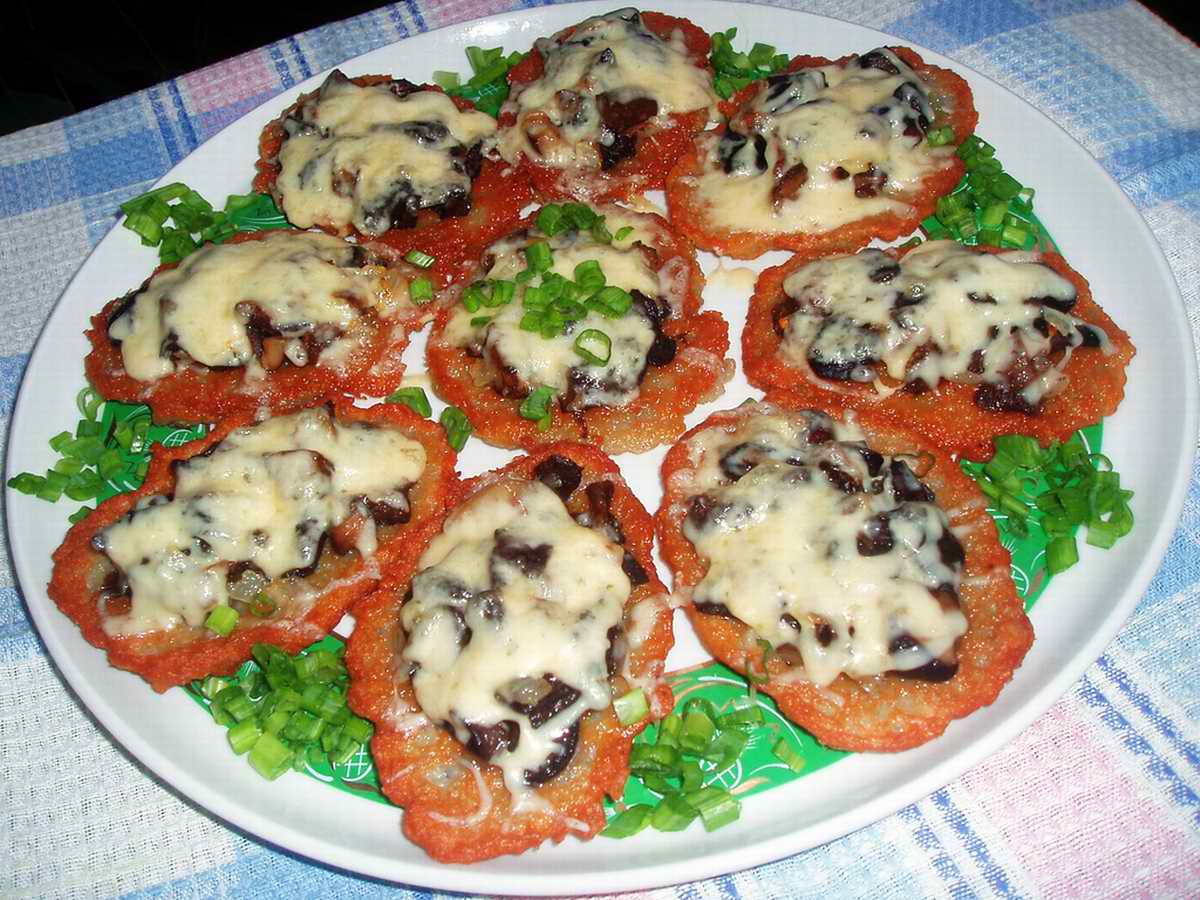 Драники с грибами и сыром.JPG
