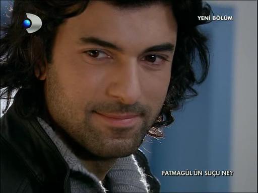 Fatmagulun.Sucu.Ne.BL.18.DVBRip.XviD.force13.avi_snapshot_00.43.02_[2013.02.02_22.49.28].jpg
