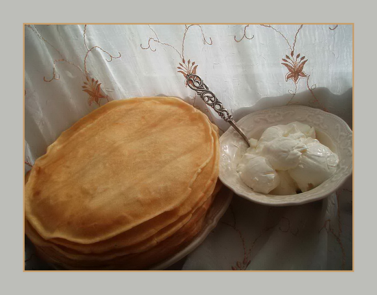 Блинчики со свойской сметанкой.JPG